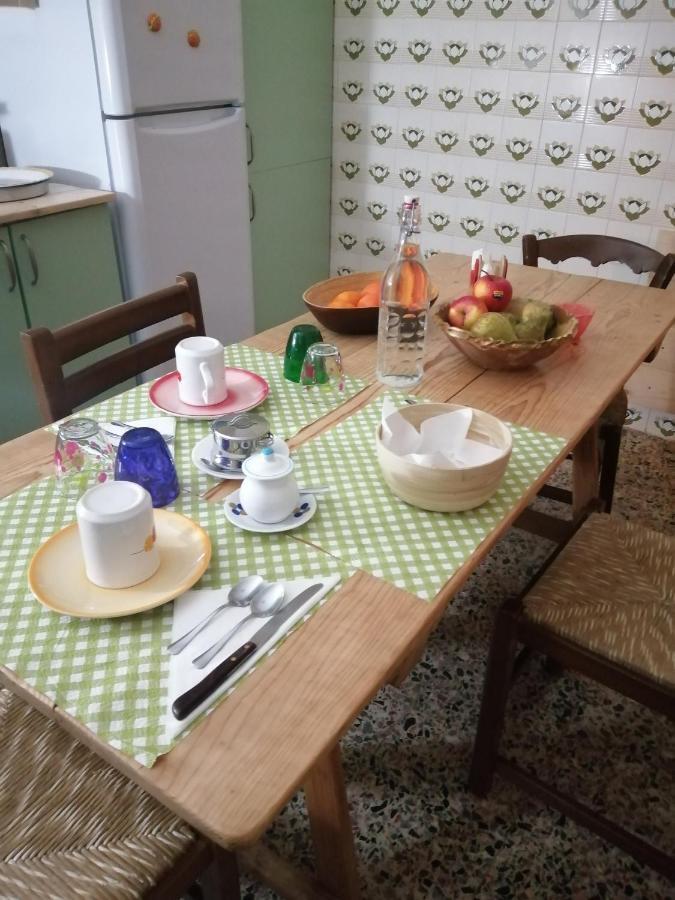 B&B Daddanca Ales Eksteriør bilde